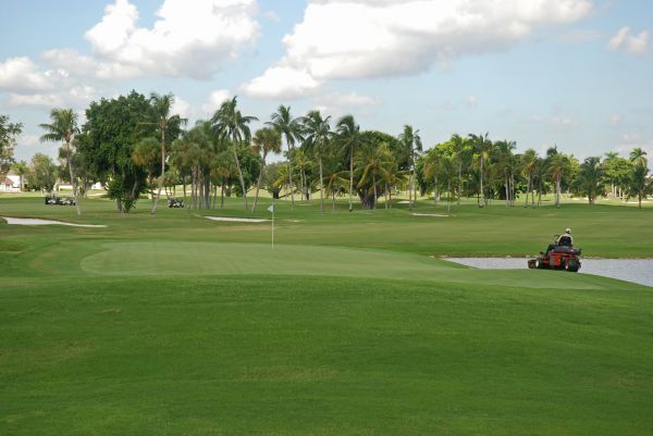 Golf Course Maintenance in Chapel Hill
